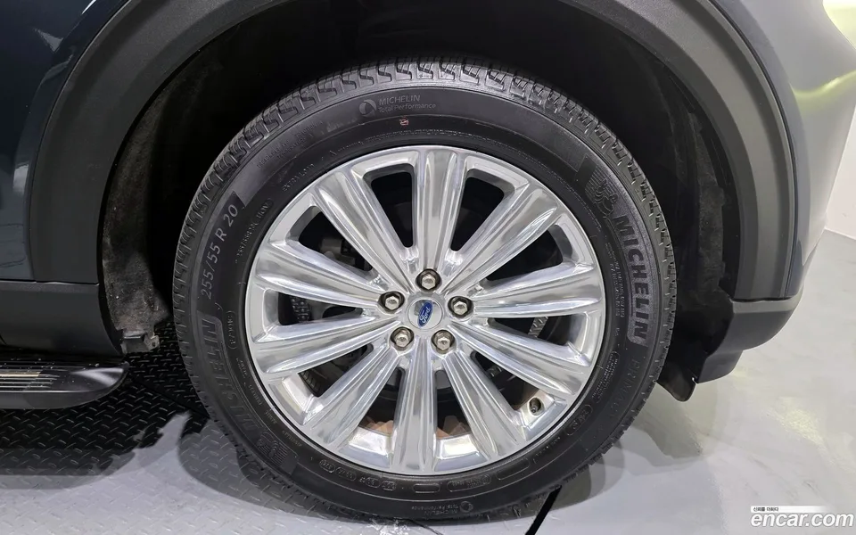 Ford Explorer 2.3 4WD 2022 — миниатюра 5
