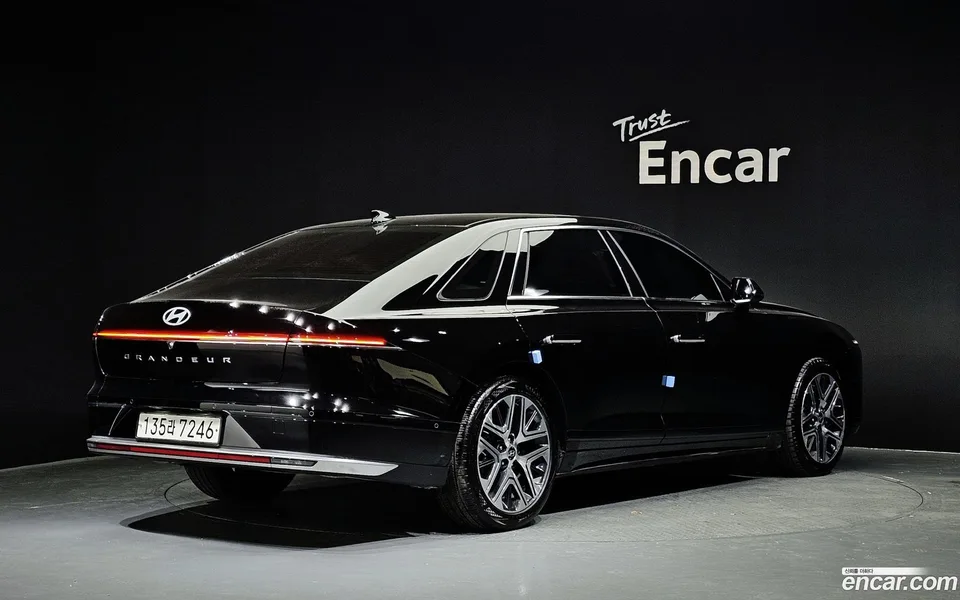 Hyundai Grandeur 2.5 2WD 2025 — миниатюра 2