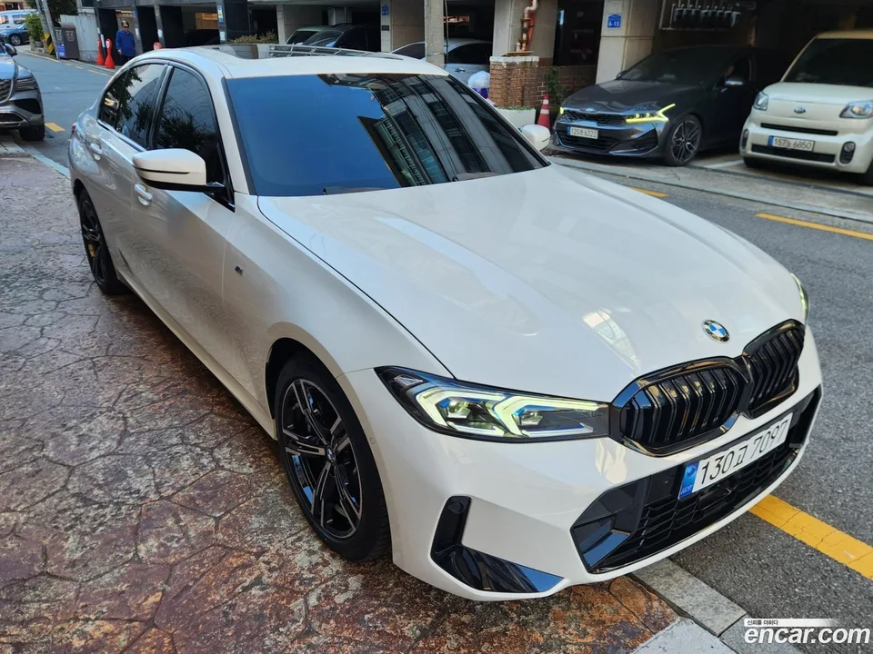 BMW 3 Series 320i M 2025 — миниатюра 3