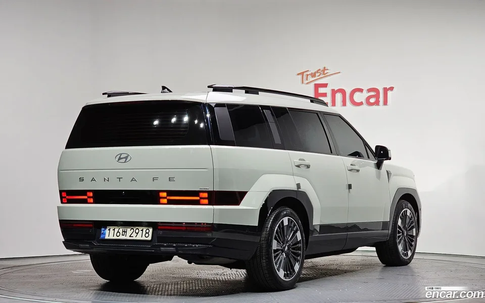 Hyundai SantaFe HEV 1.6 4WD 2023 — миниатюра 2