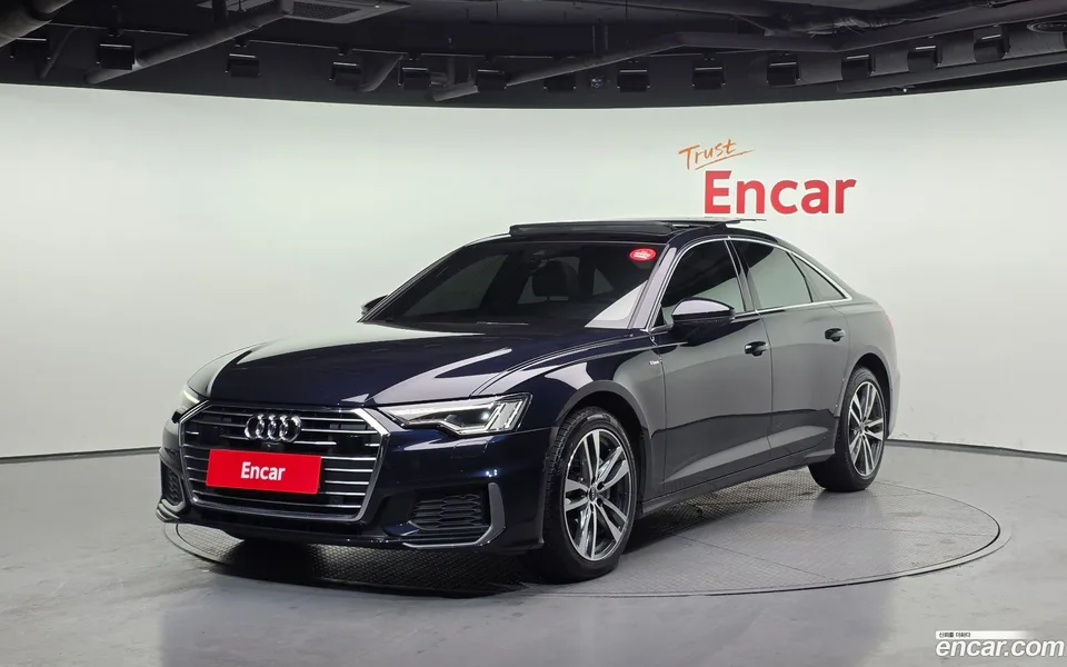 Audi A6 45 TFSI 2022 — фото 1, купить с доставкой в Москву