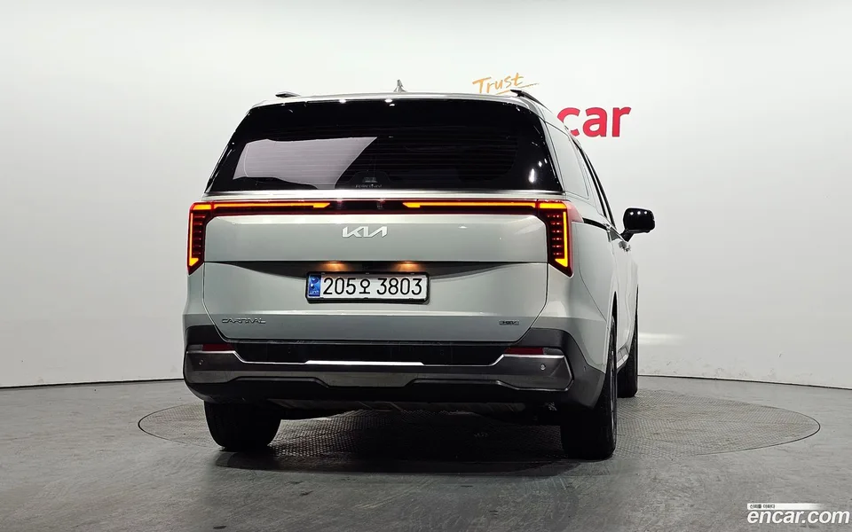 Kia Carnival HEV 7 2024 — миниатюра 4