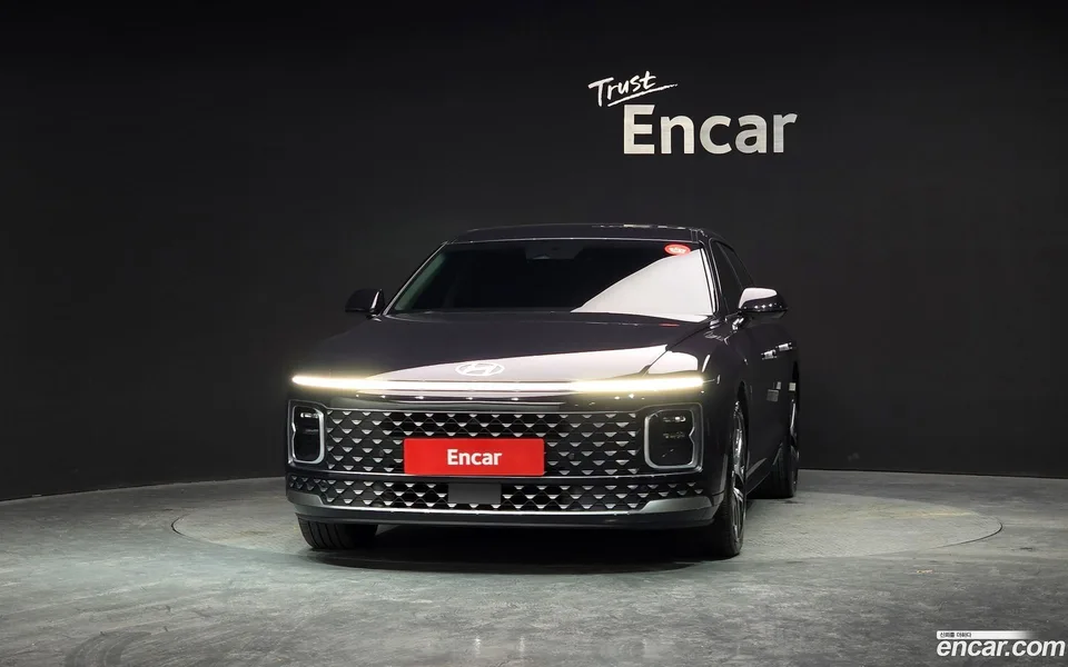 Hyundai Grandeur 3.5 4WD 2023 — миниатюра 3