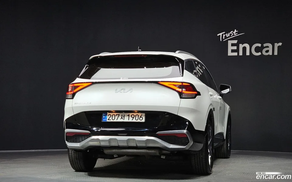 Kia Sportage 1.6 2WD 2022 — миниатюра 4