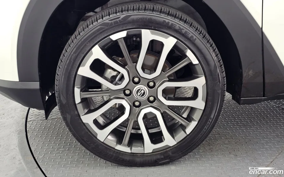 KG Mobility Torres 1.5 2WD 2023 — миниатюра 5