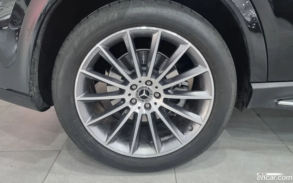 Mercedes-Benz GLE-Class GLE450 4MATIC 2025 — миниатюра 5