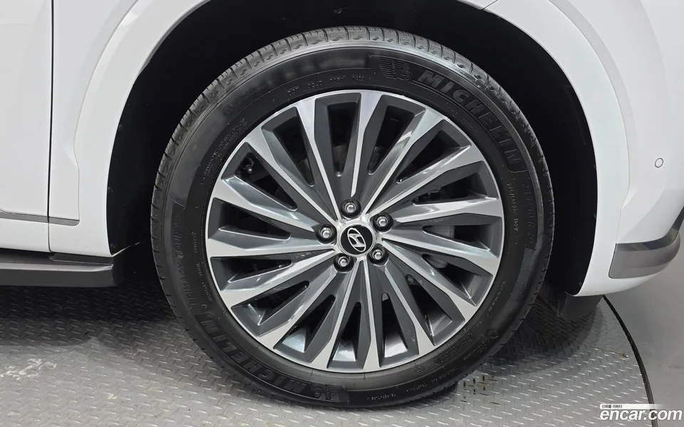 Hyundai Palisade 3.8 2WD 2023 — миниатюра 5