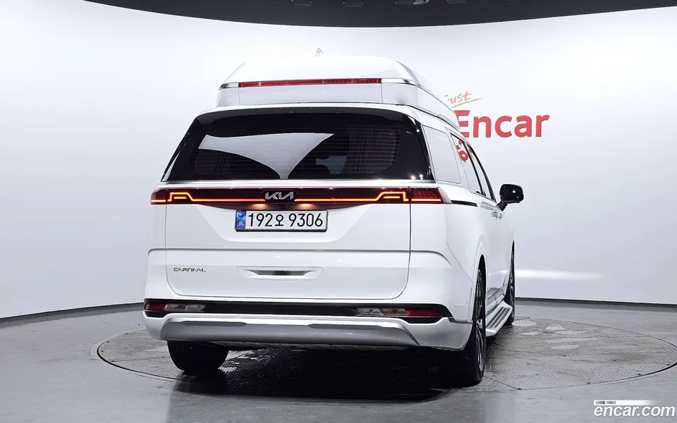 Kia Carnival 9 2022 — миниатюра 4
