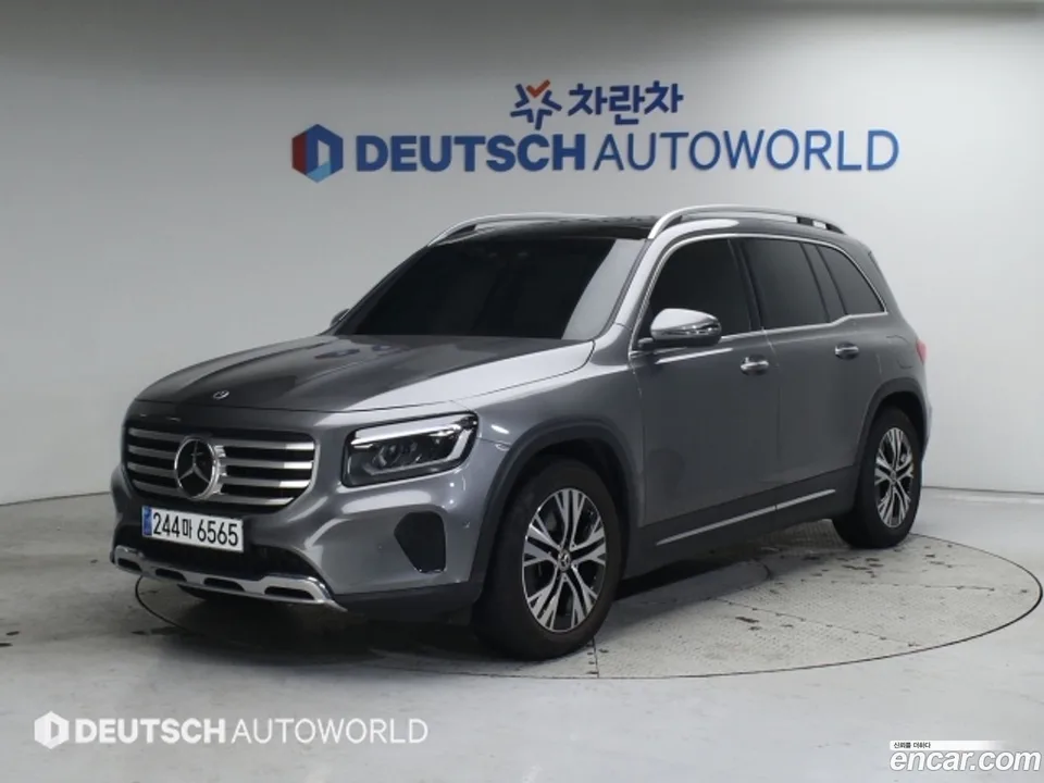 Mercedes-Benz GLB-Class GLB200 d 2024 — фото 1, купить с доставкой в Москву