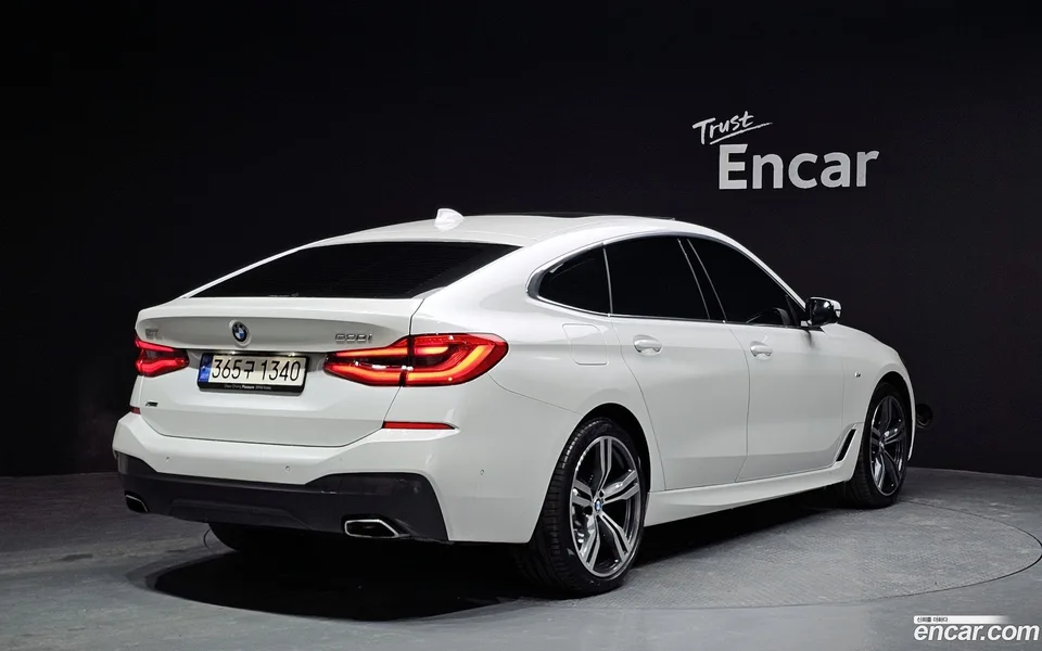 BMW 6 Series GT 630i xDrive M 2024 — миниатюра 2