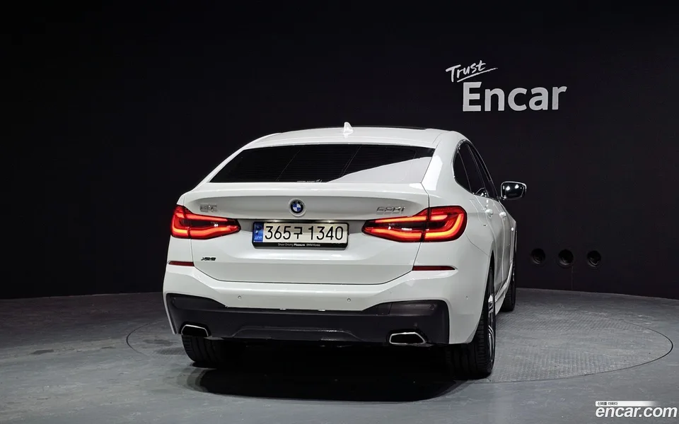BMW 6 Series GT 630i xDrive M 2024 — миниатюра 4