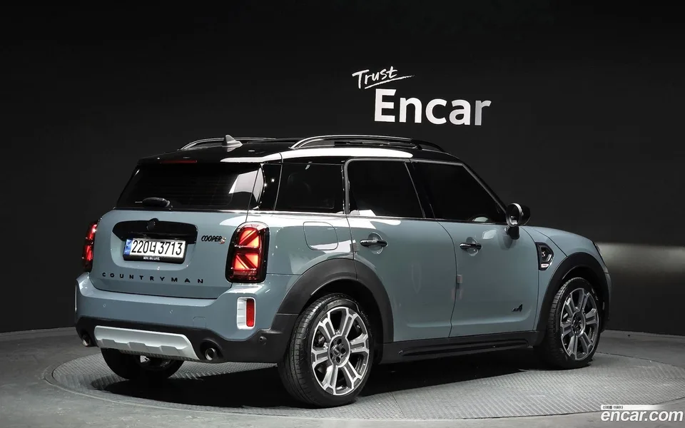 MINI Cooper S Countryman ALL4 2022 — миниатюра 2