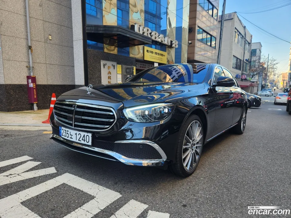 Mercedes-Benz E-Class E450 4MATIC 2023 — миниатюра 5