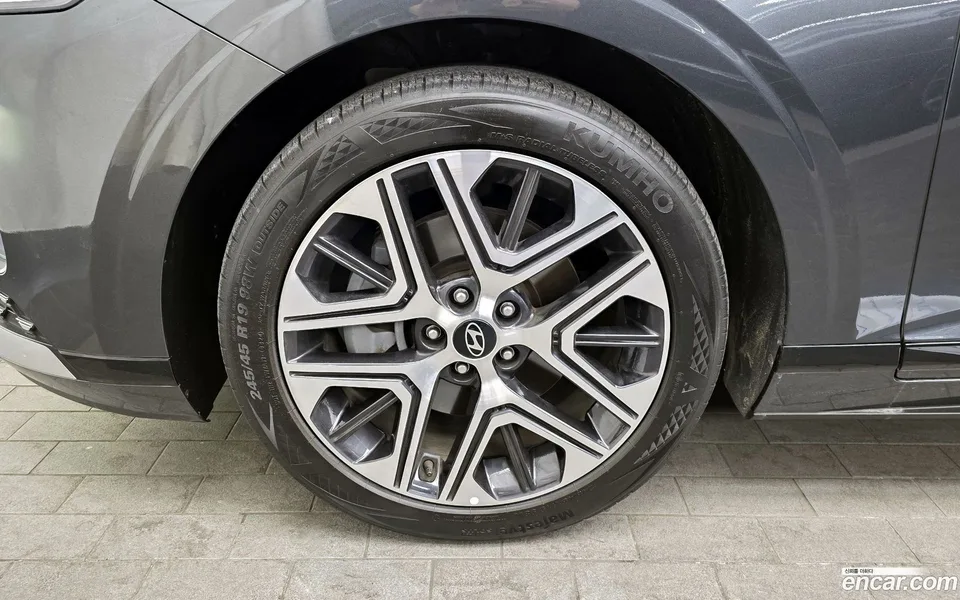Hyundai Grandeur 2.5 2WD 2024 — миниатюра 5