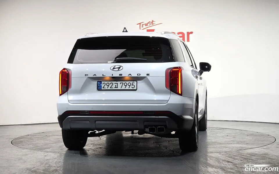 Hyundai Palisade 3.8 2WD 2023 — миниатюра 4
