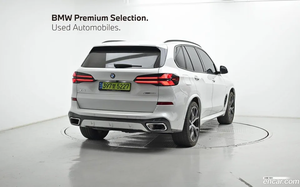 BMW X5 xDrive 40i M 2024 — миниатюра 2