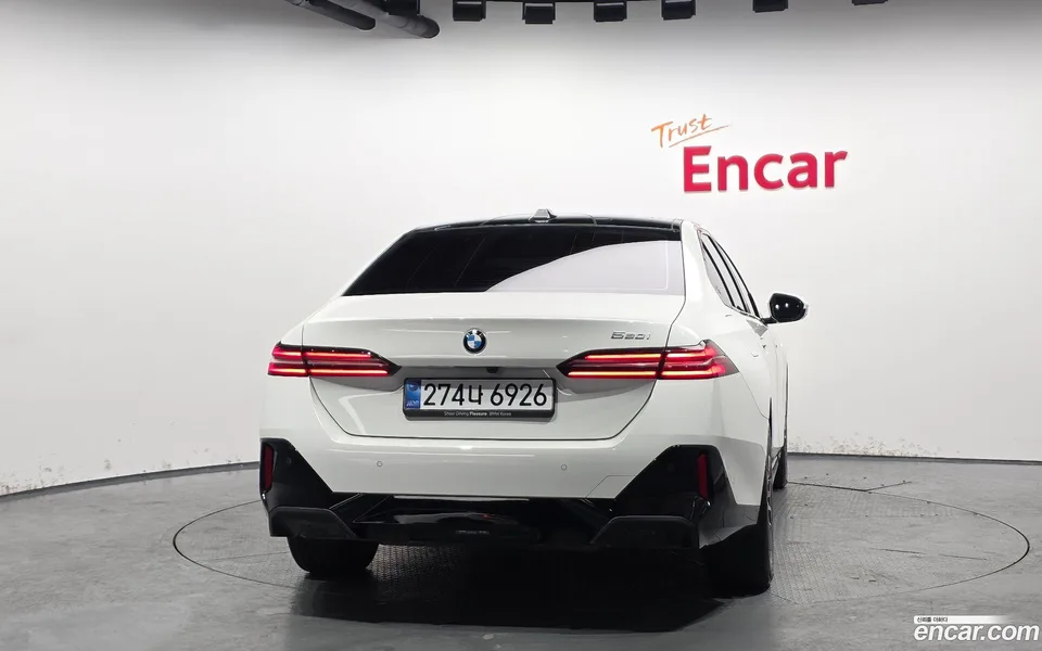 BMW 5 Series 520i M 2025 — миниатюра 4