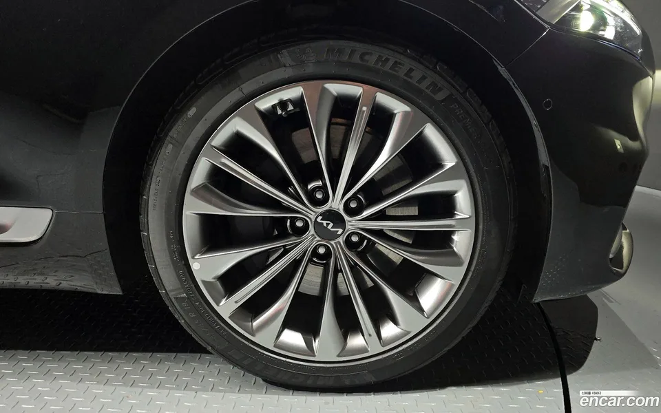 Kia K9 3.8 GDI AWD 2022 — миниатюра 5