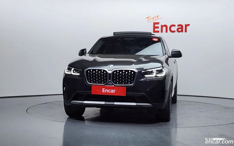 BMW X4 xDrive20i xLine 2022 — миниатюра 2