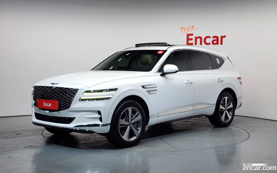 Genesis GV80 2.5T AWD 2023 — фото 1, купить с доставкой в Москву