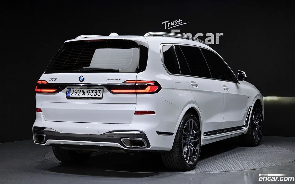 BMW X7 xDrive 40i M 6 2024 — миниатюра 2