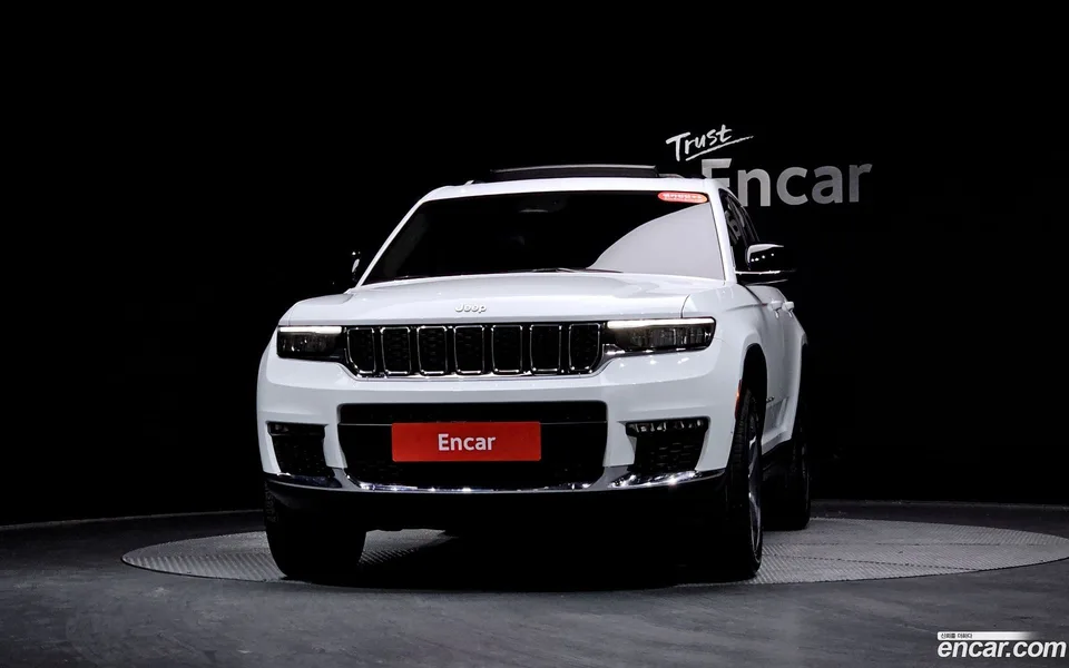 Jeep Grand Cherokee 3.6 2023 — миниатюра 3