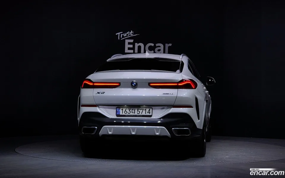 BMW X6 xDrive40i M 2023 — миниатюра 4