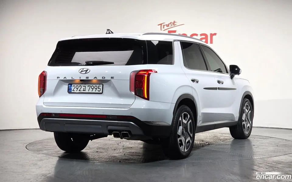 Hyundai Palisade 3.8 2WD 2023 — миниатюра 2