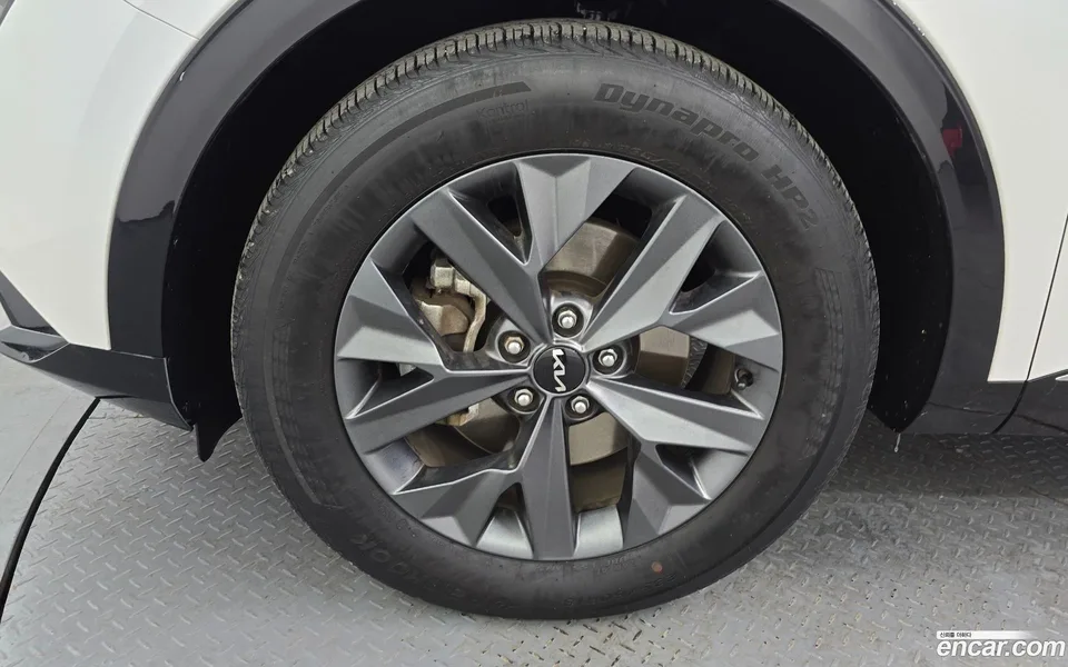 Kia Sportage 2.0 2WD 2023 — миниатюра 5