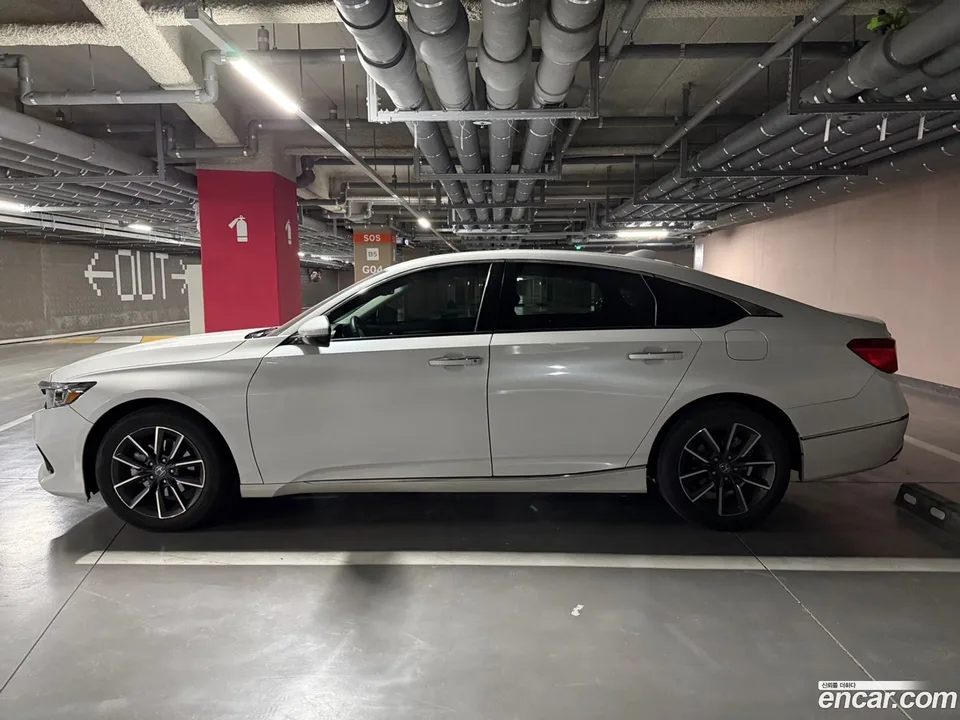 Honda Accord 1.5 2022 — миниатюра 2