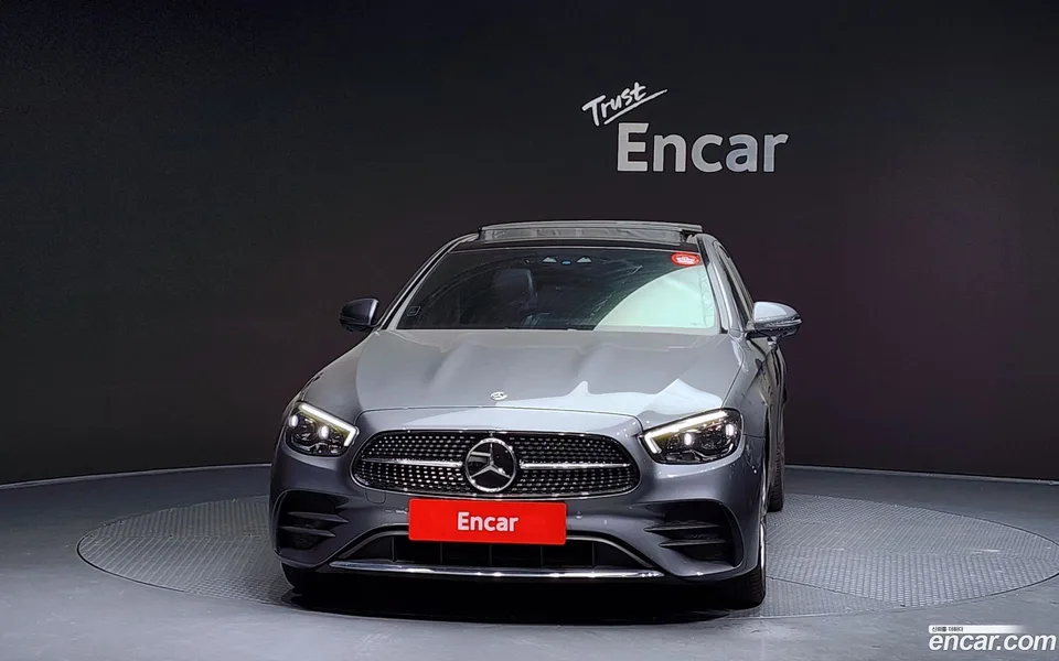 Mercedes-Benz E-Class E350 4MATIC AMG Line 2022 — миниатюра 3