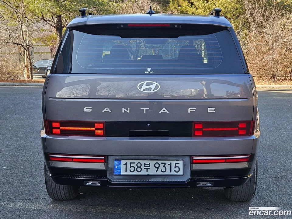 Hyundai Santa Fe HEV 1.6 2WD 2024 — миниатюра 4
