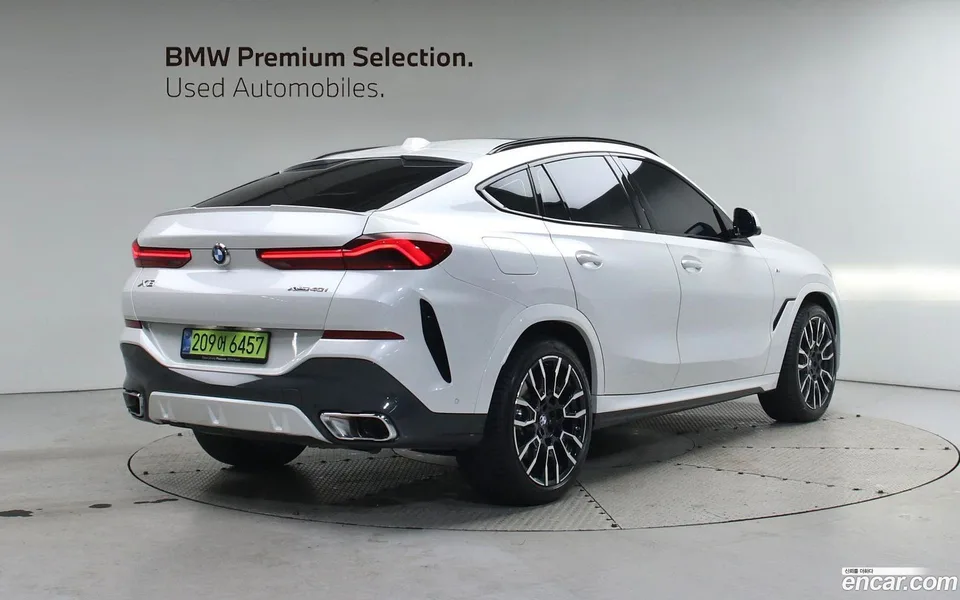 BMW X6 xDrive40i M 2025 — миниатюра 2