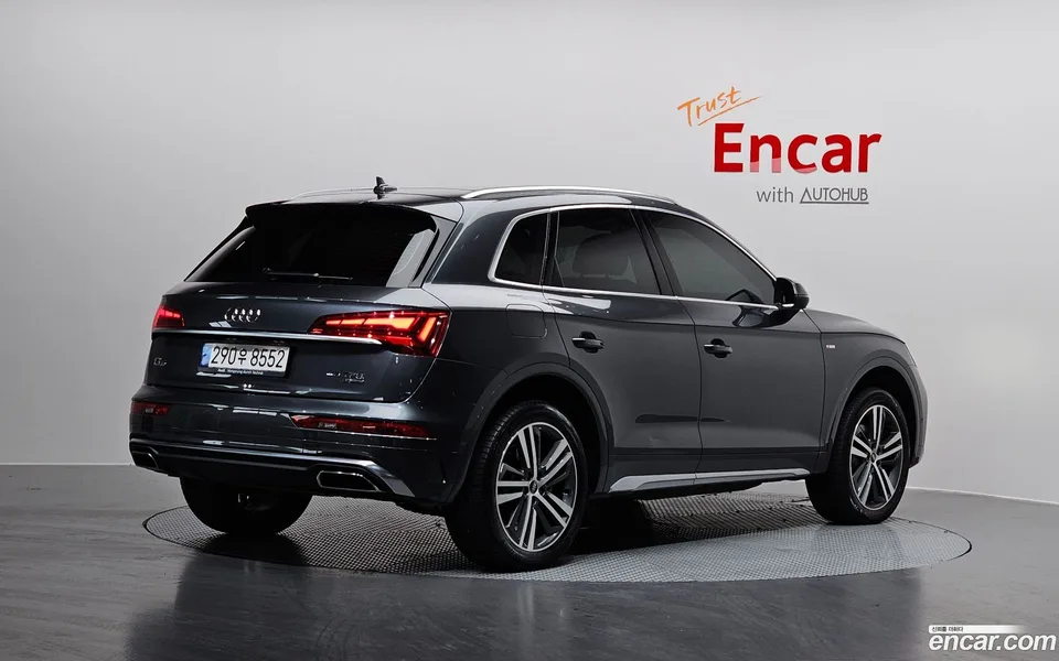 Audi Q5 45 TFSI 2022 — миниатюра 2