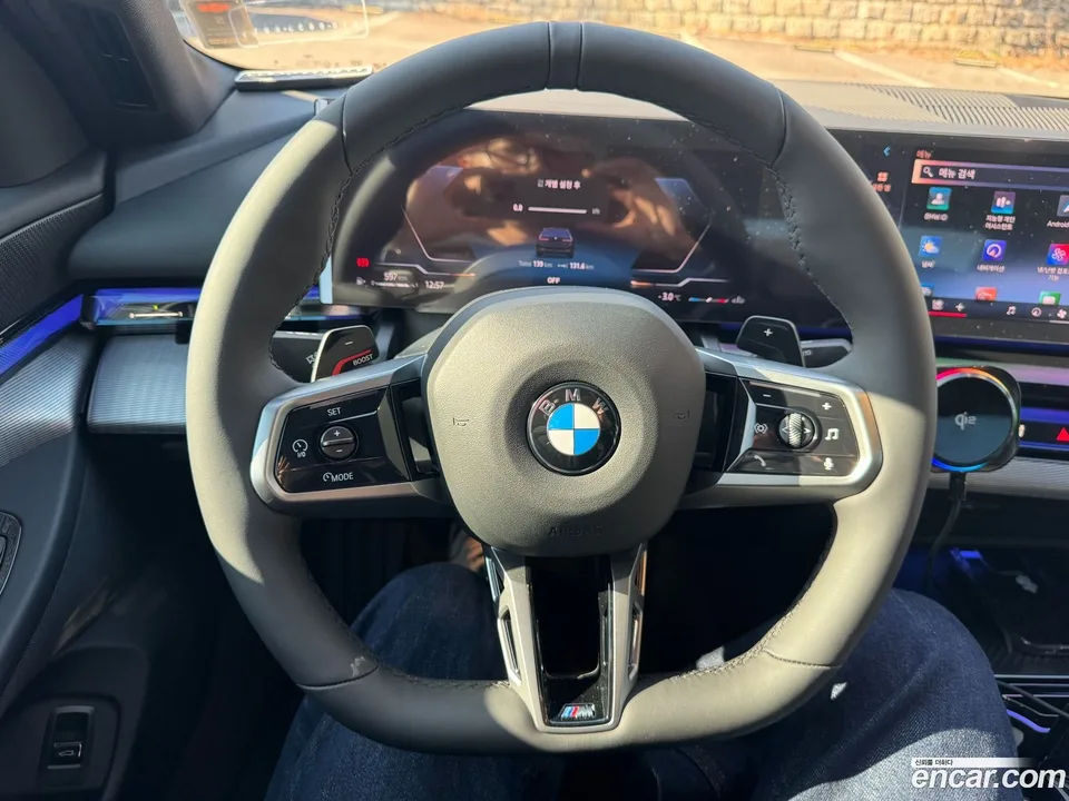 BMW 5 Series 520i M 2025 — миниатюра 4