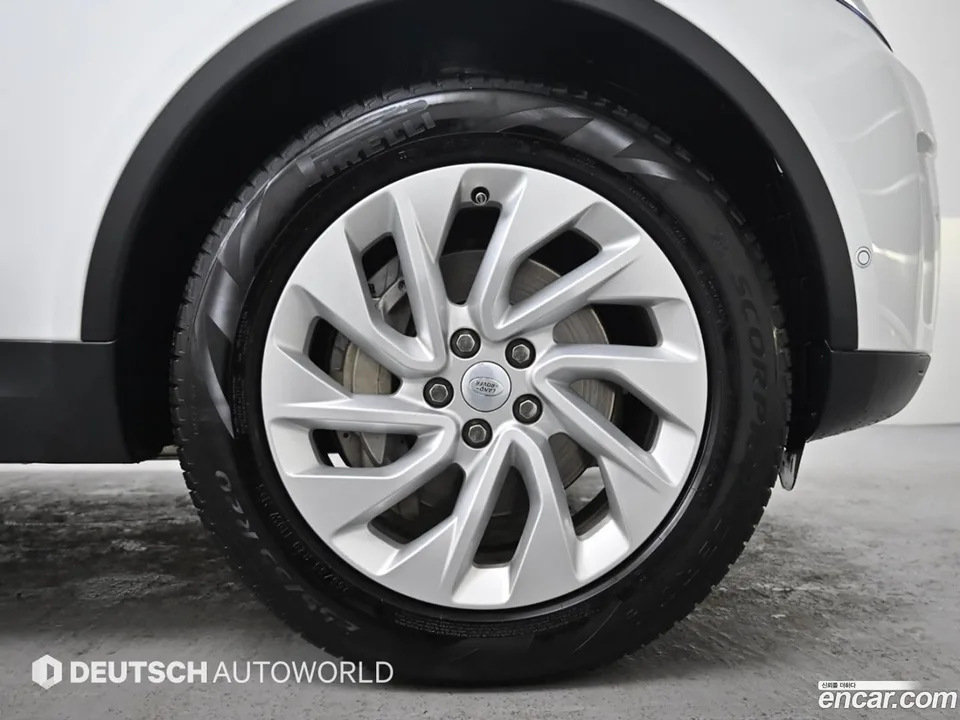 Land Rover Discovery 2.0 P300 S 2024 — миниатюра 5