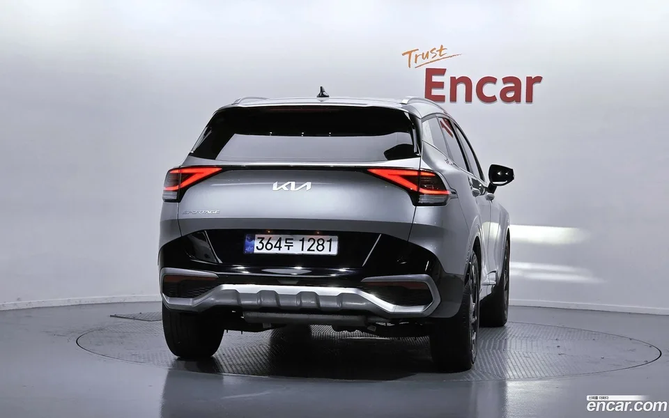 Kia Sportage 1.6 2WD 2023 — миниатюра 4