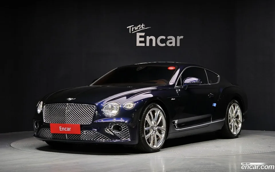 Bentley Continental GT 4.0 GT 2023 — фото 1, купить с доставкой в Москву