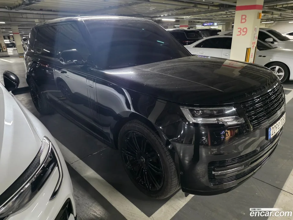 Land Rover Range Rover P530 AB LWB 2023 — миниатюра 3