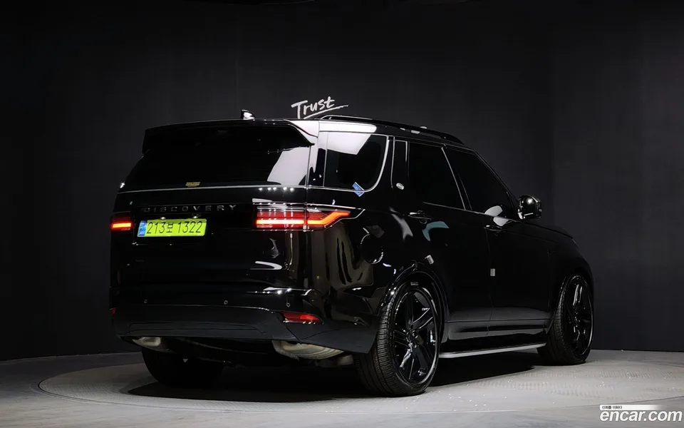 Land Rover Discovery P360 HSE 2024 — миниатюра 2