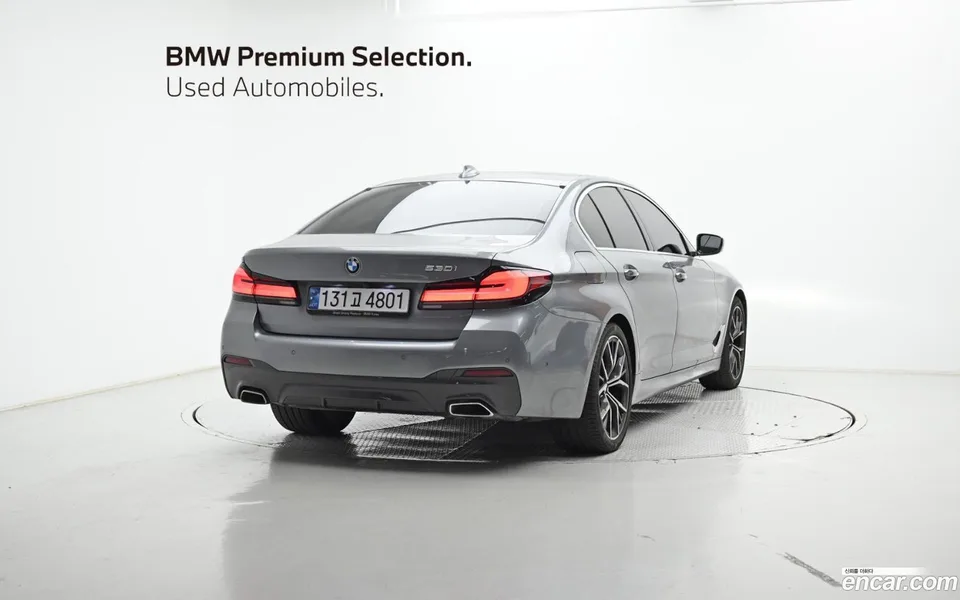 BMW 5 Series 530i M 2023 — миниатюра 2