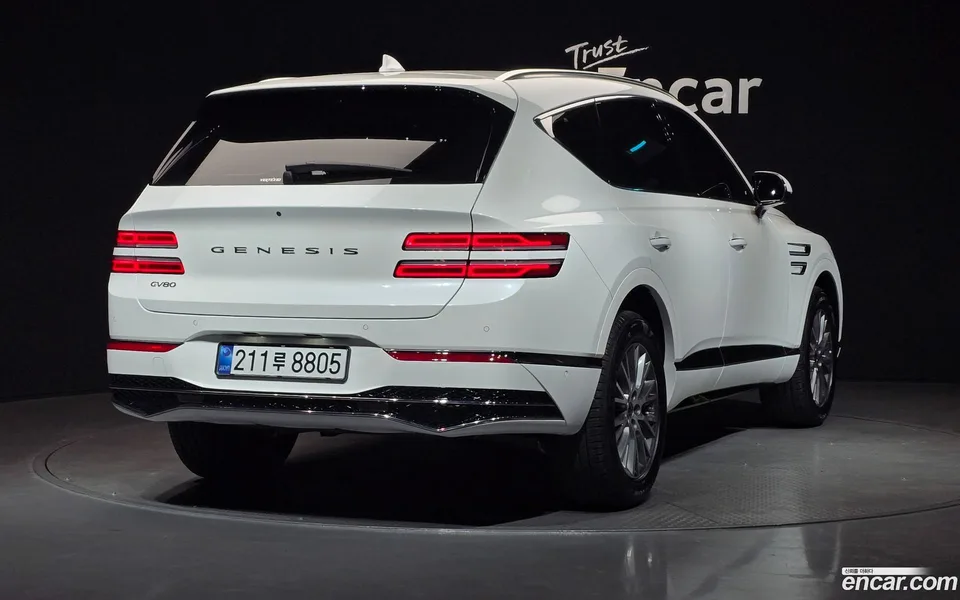 Genesis GV80 2.5T 2WD 2025 — миниатюра 2
