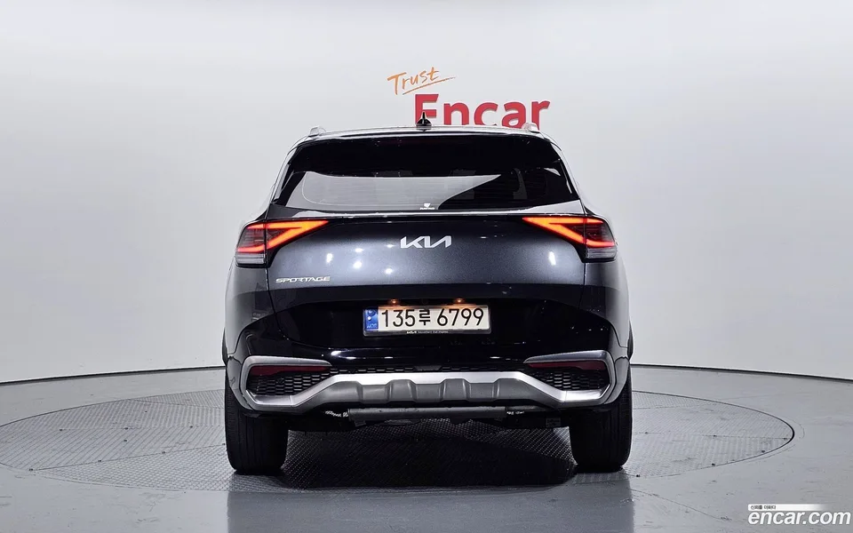 Kia Sportage 1.6 2WD 2023 — миниатюра 4