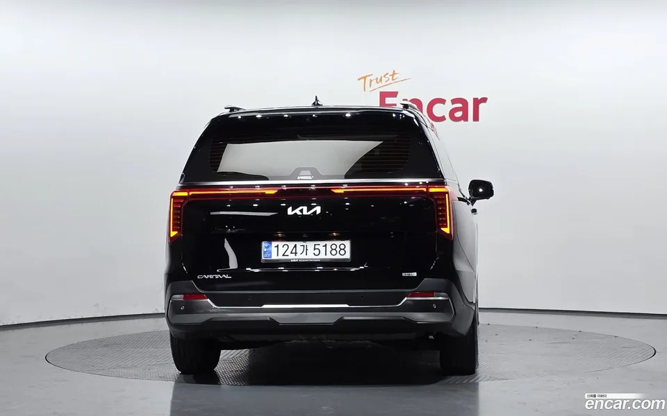 Kia Carnival HEV 9 2024 — миниатюра 4