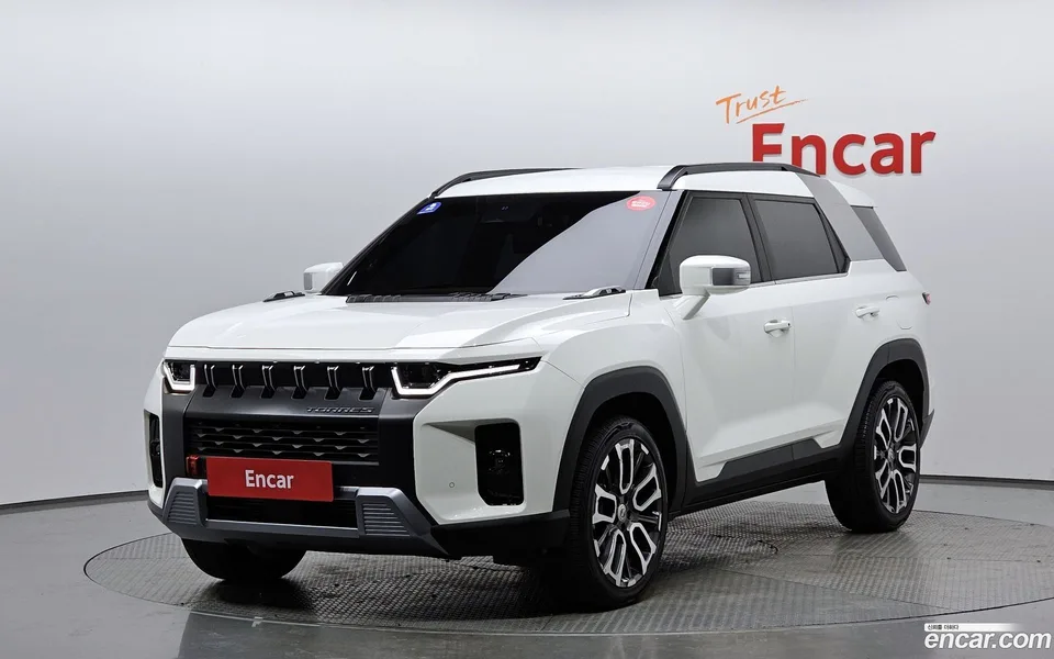KG Mobility Torres 1.5 2WD 2022 — фото 1, купить с доставкой в Москву