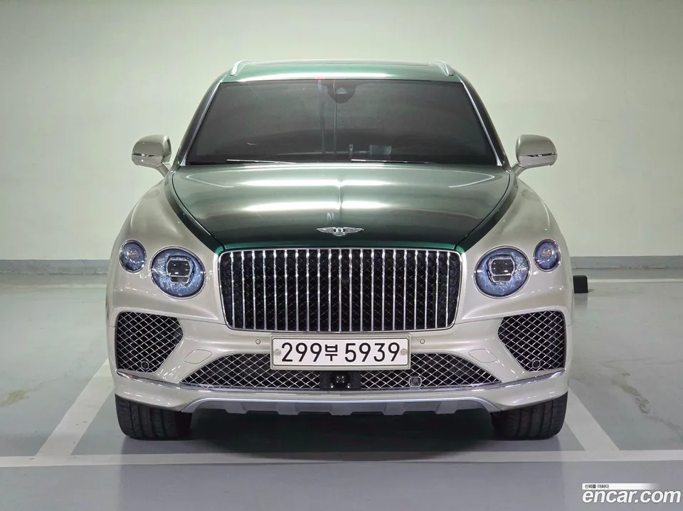 Bentley Bentayga 4.0 V8 EWB 2024 — миниатюра 2