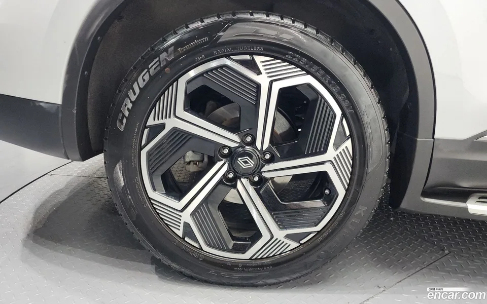 Renault Samsung QM6 2.0 LPe RE 2WD 2024 — миниатюра 5