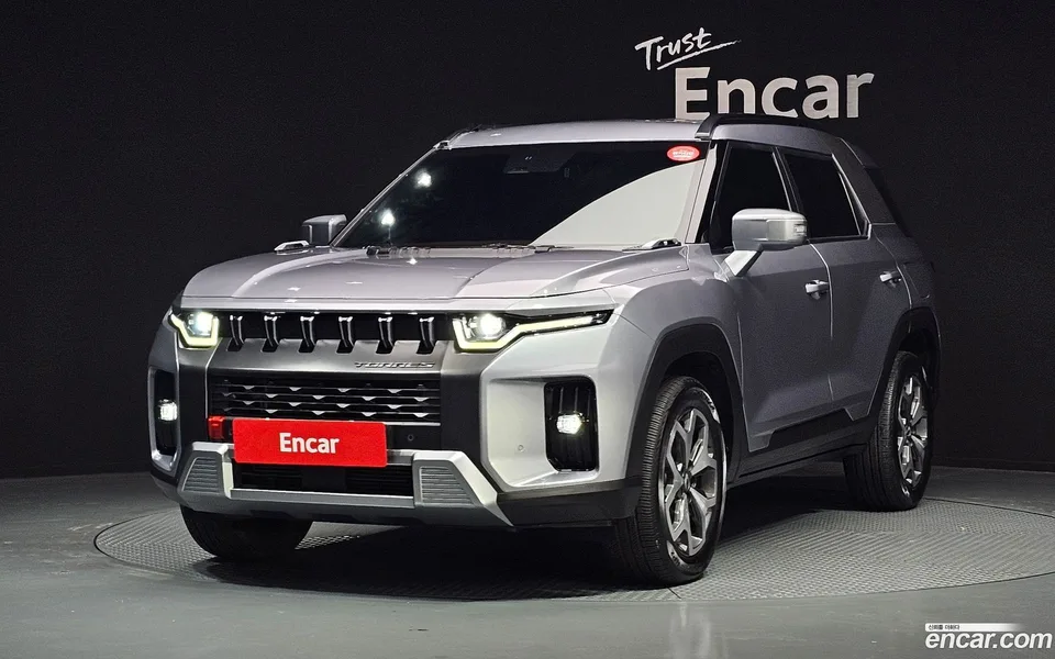 KG Mobility Torres 1.5 2WD 2023 — фото 1, купить с доставкой в Москву