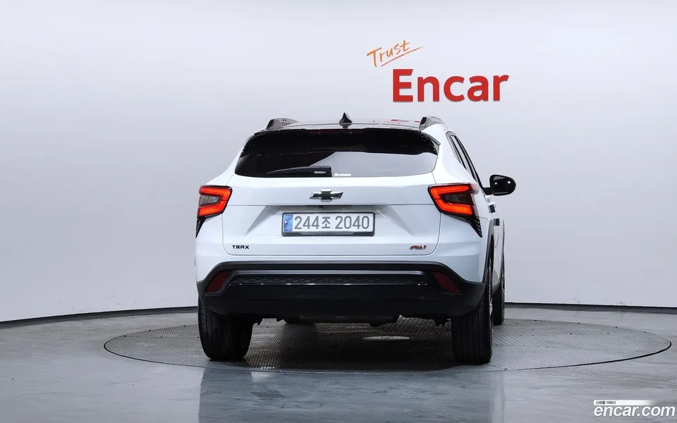 Chevrolet Trax Crossover 1.2 RS 2023 — миниатюра 4