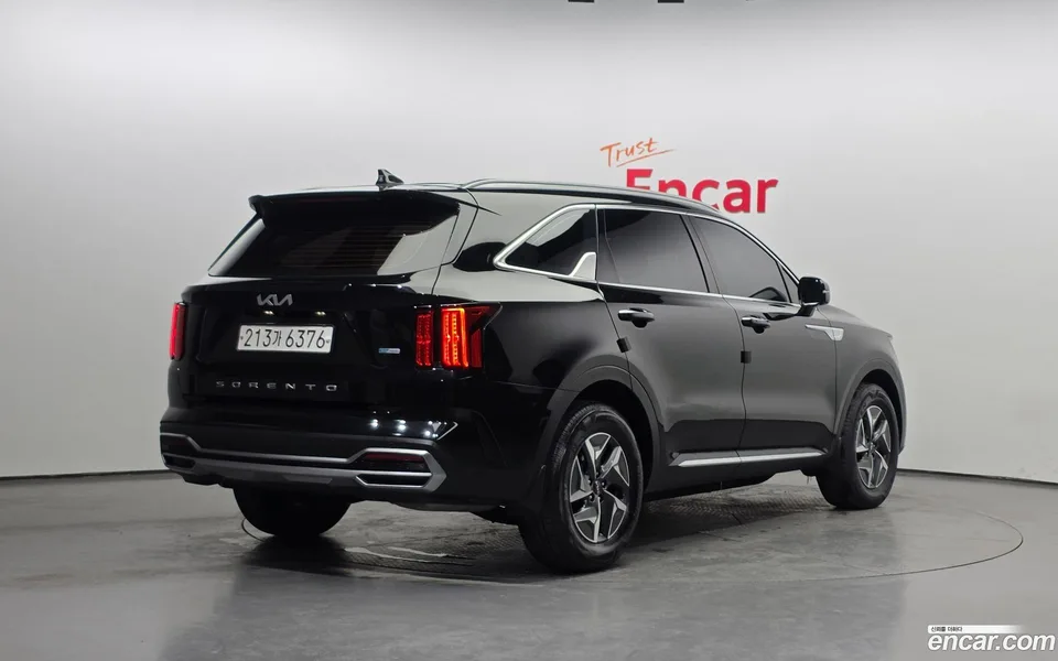 Kia Sorento HEV 1.6 2WD 2022 — миниатюра 2